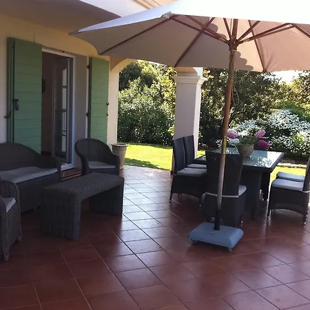 Lucia Villa Lumio